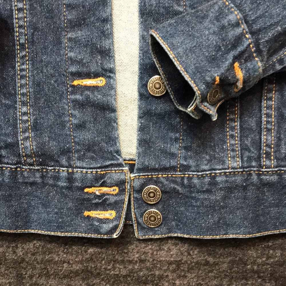 Levi’s Red Tab Jean Jacket - Picture 5 of 6